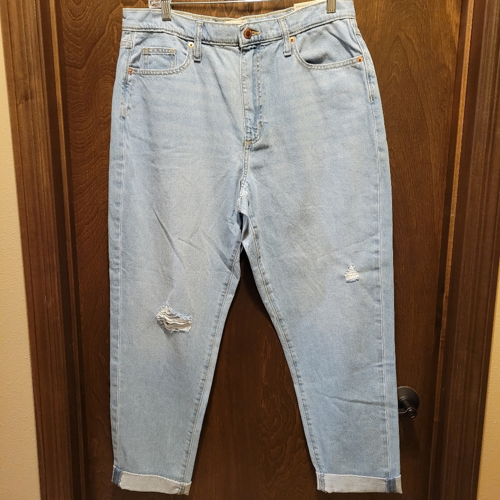 NWT Universal Thread Jeans